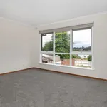 Rent 5 bedroom house in Ballarat Central