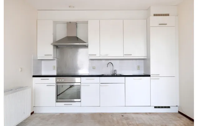 Huur 2 slaapkamer appartement van 89 m² in Amsterdam