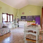 Rent 4 bedroom house of 100 m² in Valeggio sul Mincio