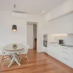 Rent 2 bedroom apartment of 100 m² in porto