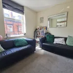 Rent 3 bedroom apartment in Yorkshire And The Humber