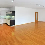 Pronajměte si 2 ložnic/e byt o rozloze 88 m² v Prague