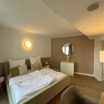 Miete 3 Schlafzimmer wohnung von 77 m² in Mönchengladbach