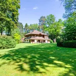 Villa te huur in Lasne met referentie 19506293925