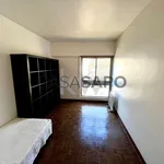 Rent 3 bedroom apartment of 134 m² in Amadora