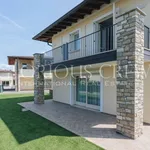 Rent 5 bedroom house of 174 m² in Manerba del Garda