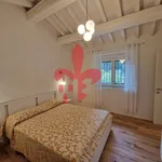 Rent 4 bedroom house of 100 m² in Florence