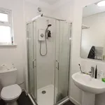 Rent 5 bedroom house in Scotland