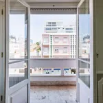 Rent a room in lisbon