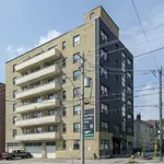 Appartement de 527 m² avec 1 chambre(s) en location à Toronto