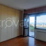 Affitto 4 camera casa di 135 m² in Pescara