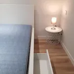 Rent 2 bedroom apartment in Porto