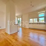 Rent 3 bedroom apartment of 100 m² in Milano