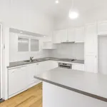 Rent 3 bedroom house in Ascot