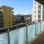 Rent 3 bedroom apartment of 100 m² in Milan