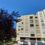 Rent 2 bedroom apartment of 80 m² in lisbon