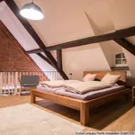 Miete 2 Schlafzimmer wohnung von 93 m² in Altstadt