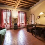 Rent 2 bedroom apartment of 60 m² in Firenze