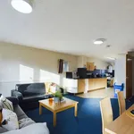 Rent 6 bedroom house in East Midlands