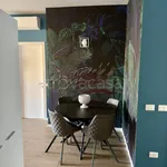 Rent 3 bedroom apartment of 90 m² in Milano