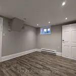 Rent 5 bedroom house of 65 m² in Toronto