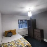 Rent 6 bedroom apartment in Hull