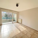 Appartement de 683 m² avec 3 chambre(s) en location à FONTAINE