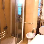 Rent a room in milan