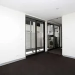 Rent 2 bedroom apartment in Collingwood