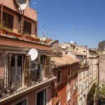 Rent 1 bedroom apartment of 45 m² in Rome