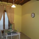 Affitto 2 camera appartamento di 68 m² in Viterbo