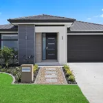 Rent 4 bedroom house in Oran Park