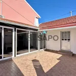 Rent 3 bedroom house of 106 m² in Torres Vedras