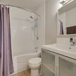 Appartement de 688 m² avec 2 chambre(s) en location à Edmonton