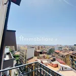 Affitto 3 camera appartamento di 110 m² in Catania