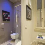 Rent 1 bedroom apartment of 35 m² in Florence