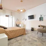 Rent 5 bedroom apartment of 200 m² in Messina