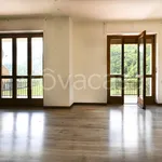 Rent 4 bedroom apartment of 105 m² in Paesana