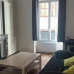 Appartement de 61 m² avec 4 chambre(s) en location à Saint-Égrève