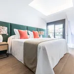 Rent 1 bedroom apartment of 60 m² in Madrid