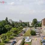 Pronajměte si 5 ložnic/e byt o rozloze 140 m² v Praha