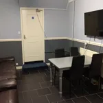 Rent 8 bedroom house in Swansea