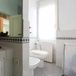 Rent 1 bedroom apartment in Milan