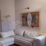 Rent 2 bedroom apartment of 65 m² in Milano