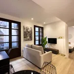 Rent 1 bedroom apartment of 50 m² in Barcelona