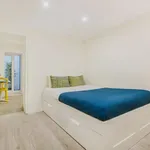 Rent 2 bedroom apartment of 45 m² in Lisbon