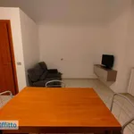 Rent 2 bedroom apartment of 65 m² in Milan