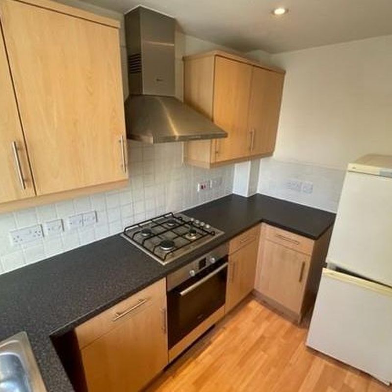 Terraced house to rent in Millgrove Street, Swindon SN25