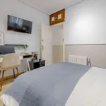 Rent a room of 120 m² in madrid