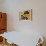 Miete 4 Schlafzimmer wohnung von 65 m² in Berlin